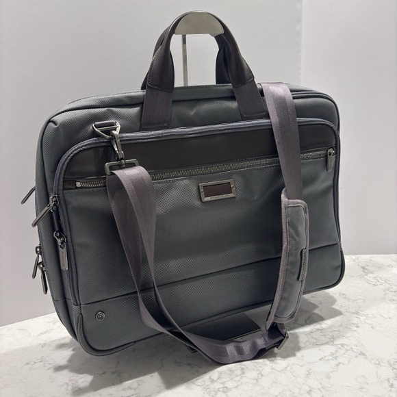 Briggs & Riley Large Expandable Briefcase Work Model KB437X-10 In Gray - Picture 2 of 14